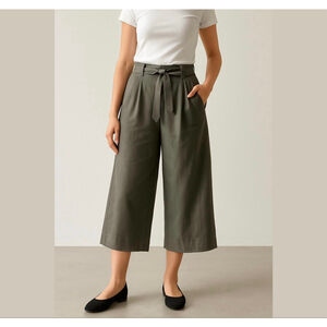 ASOS women black short pants culottes high rise wide leg Sz 10